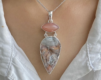 Desert Druzy Pendant / 925 Sterling Silver / Healing Gemstone / Gifts for her / Natural Desert Druzy Jewellery / Statement Pendant