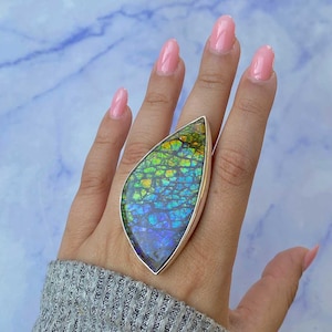 RARE 99 CARATS Ammolite Ring / 925 Sterling Silver Ring/ Healing Gemstone/ Gifts for her/ Large Ammolite / Natural Ammolite Adjustable Ring