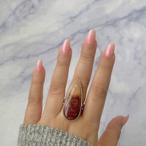 Crazy Lace Agate Adjustable Ring / 925 Sterling Silver Ring / Healing Gemstone / Gifts for her / Pear Cab / Statement Crazy Lace Agate Rings