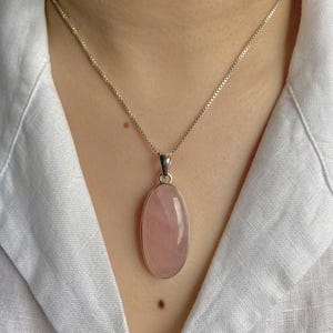 Rose Quartz Pendant / 925 Sterling Silver Pendant / Healing Gemstone / Gifts for her / Oval Cab / Rose Quartz / Statement Rose Quartz