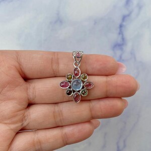 Aquamarine Pendant / 925 Sterling Silver Pendant / Healing Gemstone / Gift for her / Aquamarine Jewelry / Statement Aquamarine Pendant