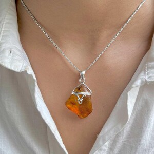 Amber Pendant / 925 Sterling Silver Pendant / Healing Gemstone / Gifts for her / Fancy Rough / Amber Jewellery / Statement Amber Pendants