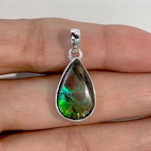 Ammolite Pendant / 925 Sterling Silver Pendant / Healing Gemstone / Gifts for her / Pear Cab / Ammolite Jewelry / Statement AML-P-141.
