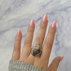 Crazy Lace Agate Adjustable Ring / 925 Sterling Silver Ring / Healing Gemstone / Gifts for her / Pear Cab / Statement Crazy Lace Agate Rings