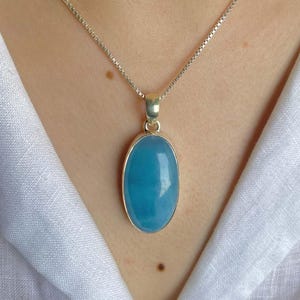 Aquamarine / Sterling Silver Pendant / Healing Gemstone / Gifts for her / Oval Cab / Statement Aquamarine Pendant