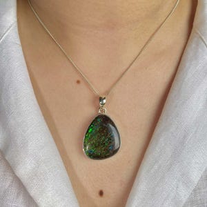 Ammolite Pendant / 925 Sterling Silver Pendant / Healing Gemstone / Gifts for her / Fancy Cab / Ammolite / Statement Ammolite Pendants