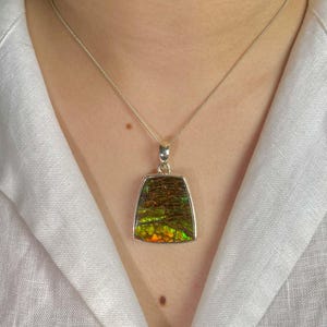 Ammolite Pendant / 925 Sterling Silver Pendant / Healing Gemstone / Gifts for her / Fancy Cab / Ammolite / Statement Ammolite Pendants