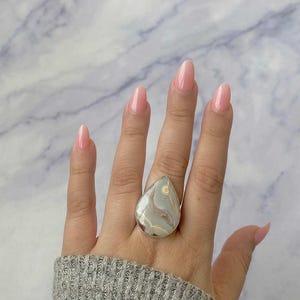 Crazy Lace Agate Adjustable Ring / 925 Sterling Silver Ring / Healing Gemstone / Gifts for her / Pear Cab / Statement Crazy Lace Agate Rings