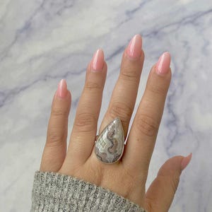 Crazy Lace Agate Adjustable Ring / 925 Sterling Silver Ring / Healing Gemstone / Gifts for her / Pear Cab / Statement Crazy Lace Agate Ring