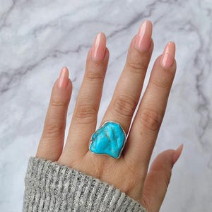 Raw Turquoise Adjustable Ring / Sterling Silver Ring / Healing Gemstone / Gifts for her / Turquoise Nugget / Statement Adjustable Ring