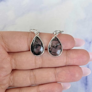 Moss Agate Earring / 925 Sterling Silver Earring / Healing Gemstone / Moss Agate Jewelry / Gifts for her / Pear Cab / Moss Agate Earrings