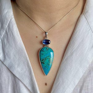 Shattuckite, Blue Kyanite Pendant / 925 Sterling Silver Pendant / Healing Gemstone / Gifts for her / Shattuckite / Statement Shattuckite