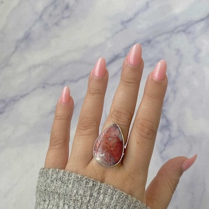 Crazy Lace Agate Adjustable Ring / 925 Sterling Silver Ring / Healing Gemstone / Gifts for her / Pear Cab / Statement Crazy Lace Agate Rings