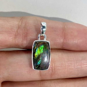 Ammolite Pendant / 925 Sterling Silver Pendant / Healing Gemstone / Gifts for her / Octagon Cab / Ammolite Jewelry / Statement AML-P-261.