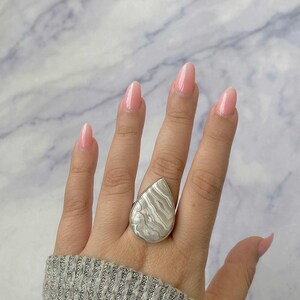 Crazy Lace Agate Adjustable Ring / 925 Sterling Silver Ring / Healing Gemstone / Gifts for her / Pear Cab / Statement Crazy Lace Agate Rings