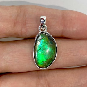 Ammolite Pendant / 925 Sterling Silver Pendant / Healing Gemstone / Gifts for her / Fancy Cab / Ammolite Jewelry / Statement AML-P-115.