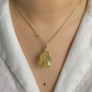 Libyan Desert Glass Pendant / 925 Sterling Silver Pendant / Healing Gemstone / Gifts for her / Fancy / Statement Libyan Desert Glass Pendant