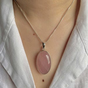 Rose Quartz Pendant / Sterling Silver Pendant / Healing Gemstone / Gifts for her / Oval Cab / Rose Quartz / Statement Rose Quartz Pendant