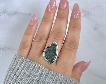 Uvarovite Ring / 925 Sterling Silver Ring / Healing Gemstone / Gifts for her / Uvarovite Jewelry / Statement Uvarovite Rings