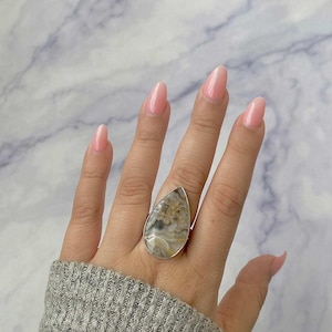 Crazy Lace Agate Adjustable Ring / 925 Sterling Silver Ring / Healing Gemstone / Gifts for her / Pear Cab / Statement Crazy Lace Agate Rings