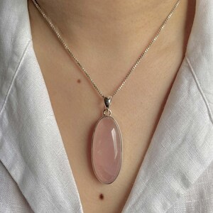Rose Quartz Pendant / 925 Sterling Silver Pendant / Healing Gemstone / Gifts for her / Oval Cab / Statement Rose Quartz Pendant
