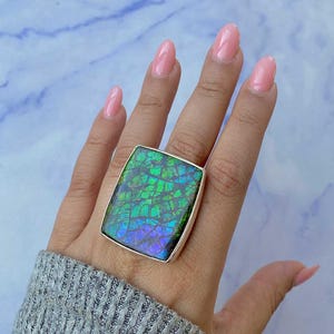 RARE 84 CARATS Ammolite Ring / 925 Sterling Silver Ring/ Healing Gemstone/ Gifts for her/ Large Ammolite / Natural Ammolite Adjustable Ring