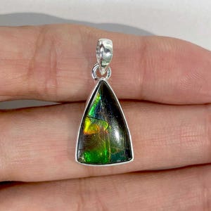 Ammolite Pendant / 925 Sterling Silver Pendant / Healing Gemstone / Gift for her / Trillion / Ammolite Jewelry / Statement Ammolite Pendant