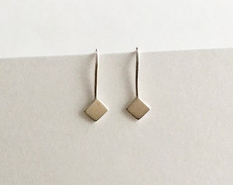 Diamond shaped drop earrings handcrafted in sterling silver 925, small, dainty, modern, minimalist dangle earring, made in Australia