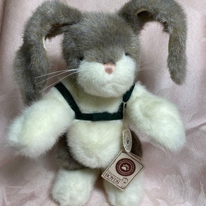 Vintage Boyds Bear Benson the Rabbit - 10 inches