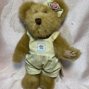 Vintage Boyds Bear Leiselle  Bloomengrows - 8 inches