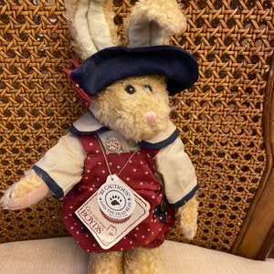 Vintage Boyds Bear Americana Emily Babbit Rabbit - 8 inches