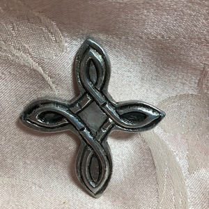 Vintage Pewter A La Carte 3 inch Cross