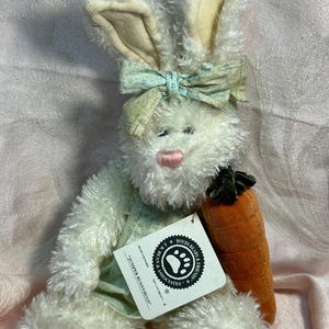 Vintage Boyds Bear Rabbit Juniper Bunnyhugs
