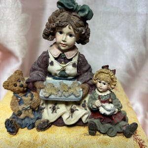 Vintage Boyds Yesterdays Child Dollstone Jean with Elliot and Debbie…The Bakers
