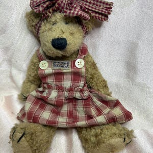 Vintage Boyds Bear Eudemia Quignapple