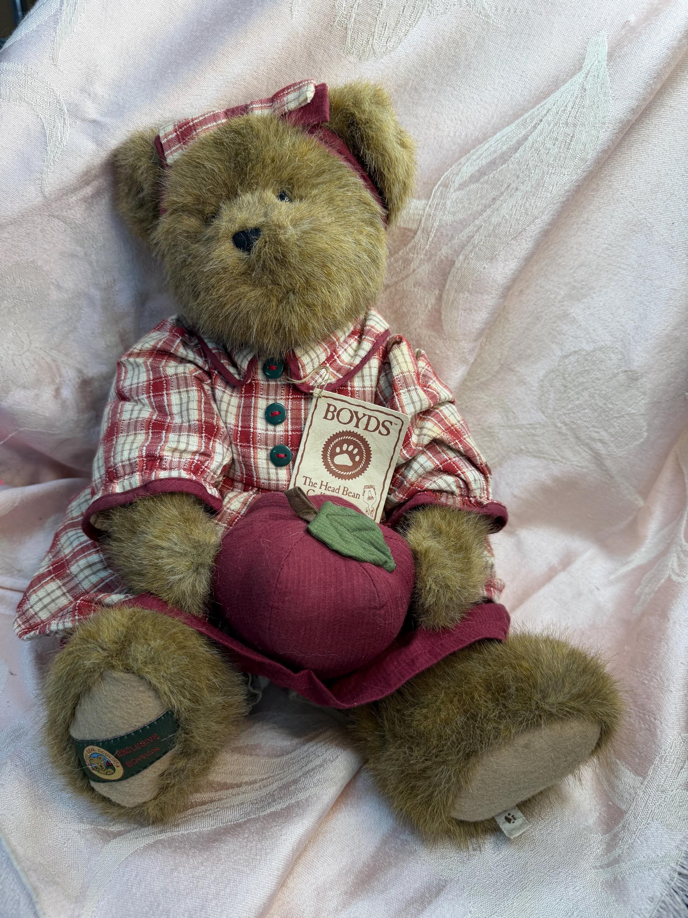 Vintage Boyds Bear Corinna Applebeary ~ 15 Inches - Etsy