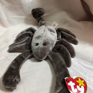 Vintage TY Beanie Baby Stinger the Scorpion