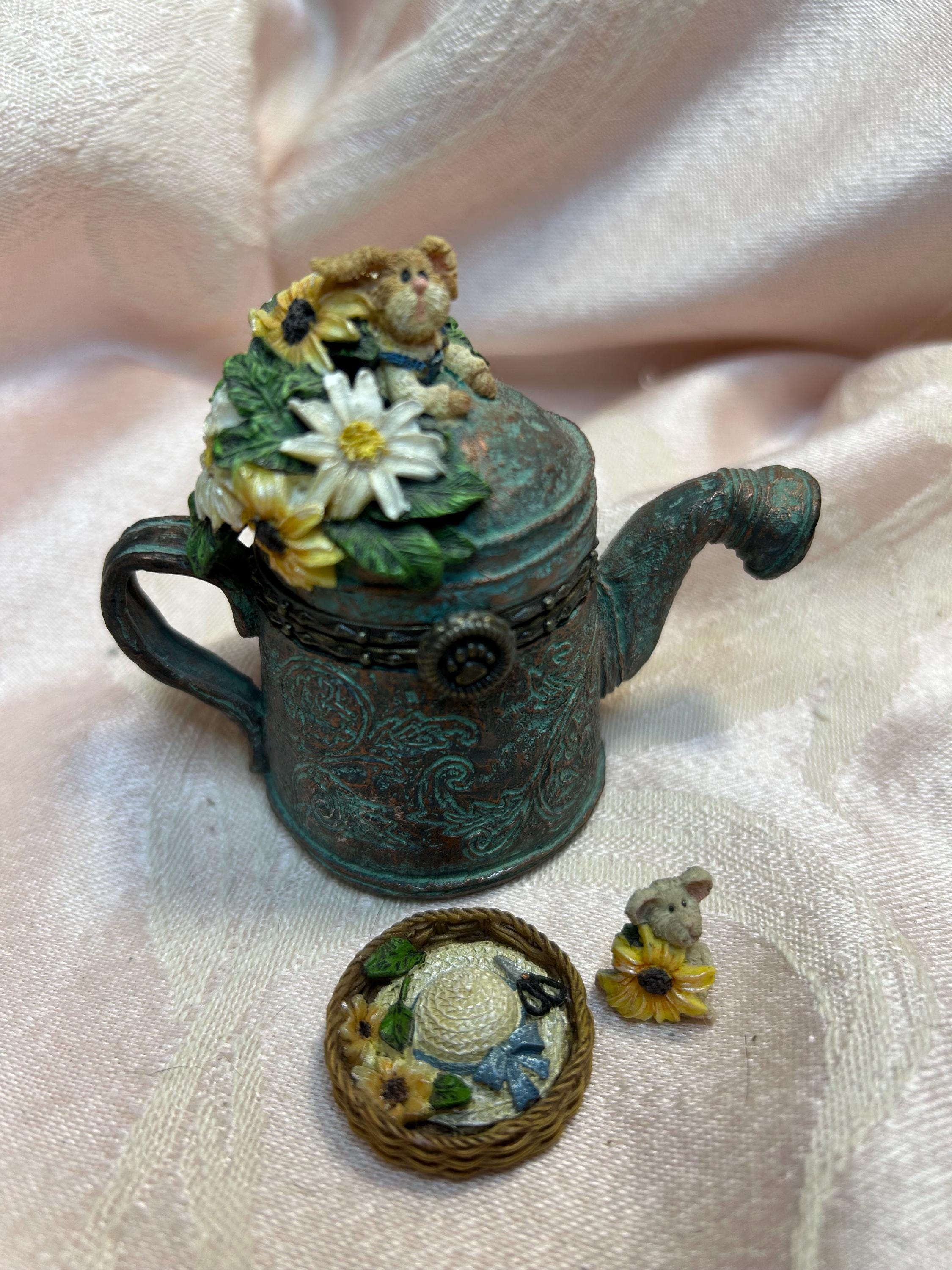 Vintage Boyds Bear Treasure Box Tillie’s Watering Can with Sunny McNibble