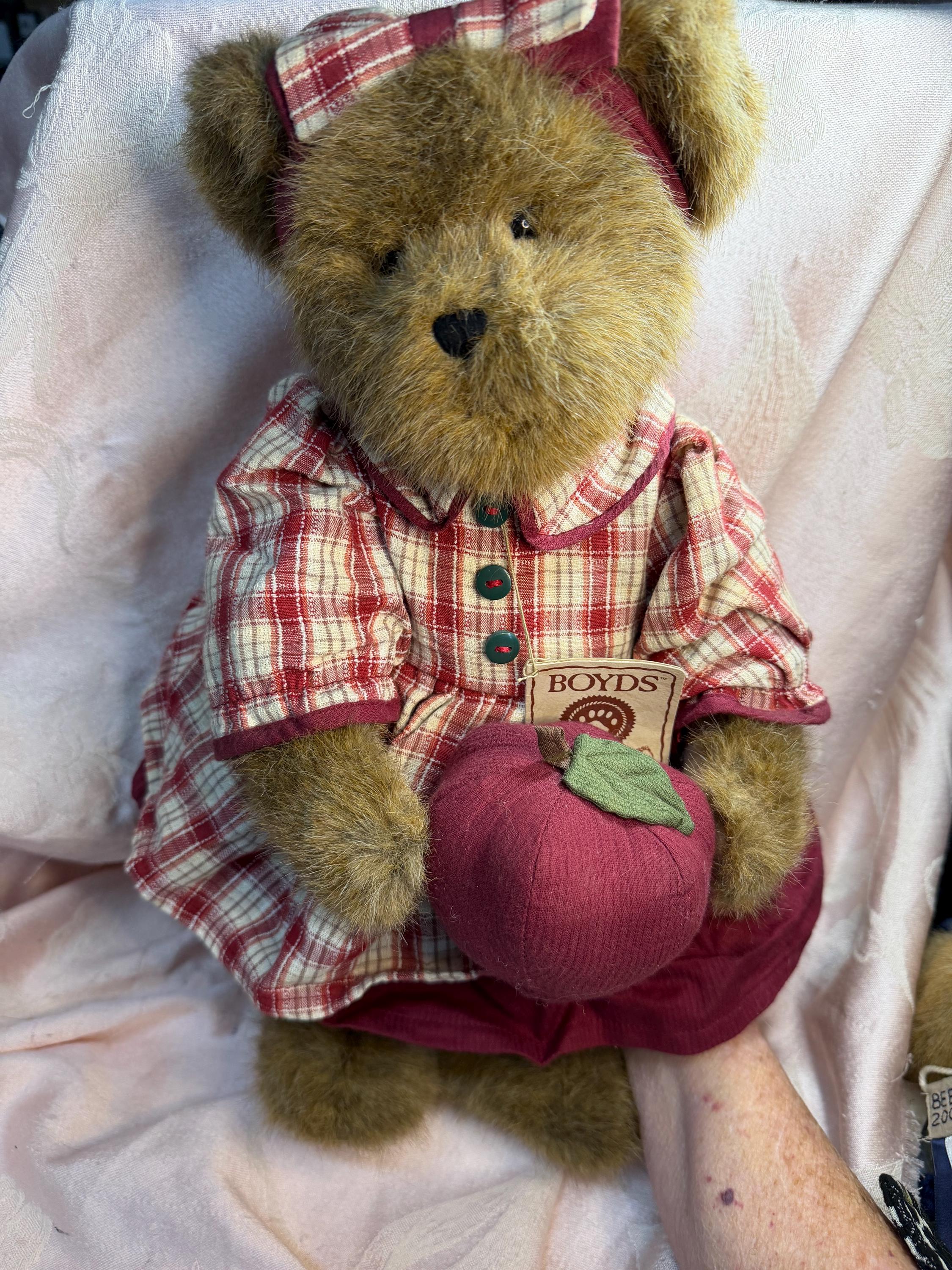 Vintage Boyds Bear Corinna Applebeary ~ 15 Inches - Etsy