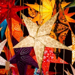 Lanterne di carta a forma di stella, luci di Natale, decorazioni natalizie, decorazioni per la casa, matrimoni, festival e feste, multicolore