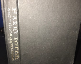 1st edition Harry potter and the sorcerers stone no dust cover
