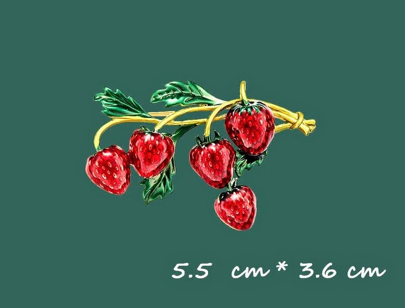 Erdbeeren, Vintage Schmuck, alte Brosche Erdbeer-Zweig, goldfarben, emailliert Bild 4