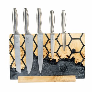 UNIVERSE Luxury Resin Magnetic Knife Block for 6 knives. Epoxy & Wood knife holder. Housewarming gift for kitchen. Birthday gift for him BLACK pearl