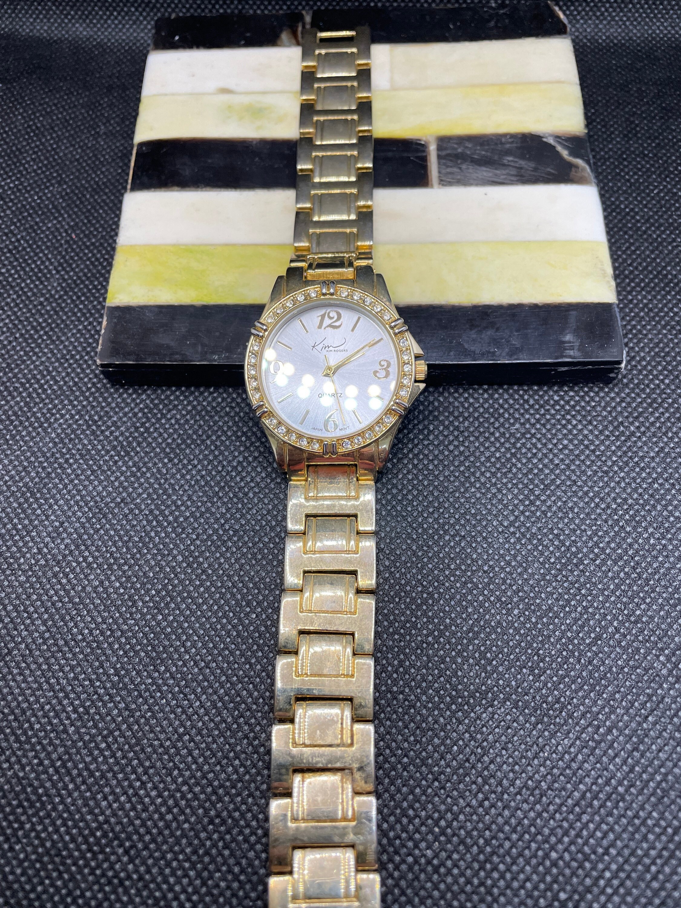 Womens Watch Bundle Kim Rogers Silver Tone Yellow Geneva Gold Tone Watch It ✨️? Kim Rogers Ladies Quartz Watch - Etsy main image 4