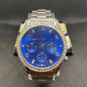 Vintage Silver Tone Mens watch.