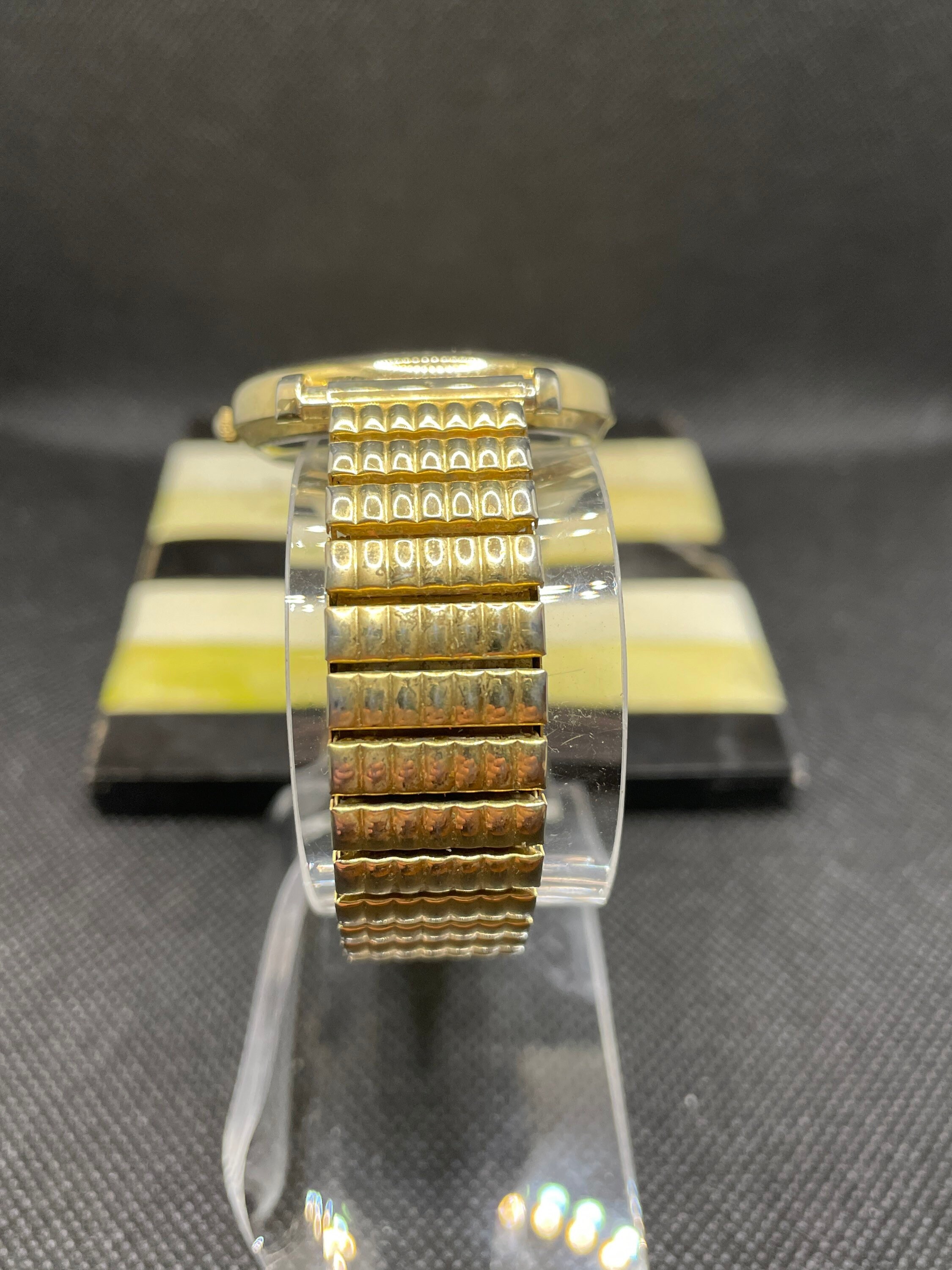 Vintage LTD Gold Tone Ladies Stretch Band Watch. - Etsy