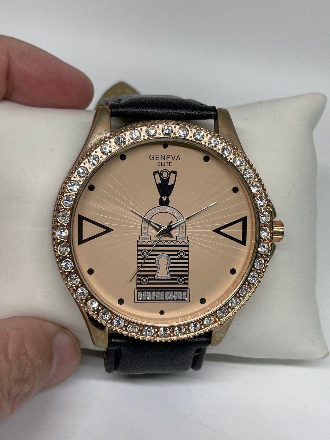 Vintage Geneva Elite Bling Watch - Etsy display picture 3