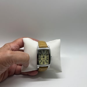 Vintage ladies Activa watch
