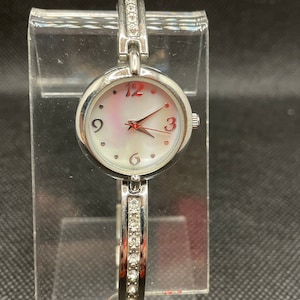 Vintage silver tone ladies watch.