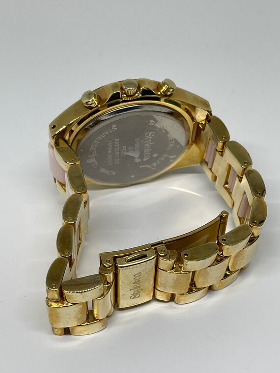 Vintage goldtone and pink Style and Co watch - image 4